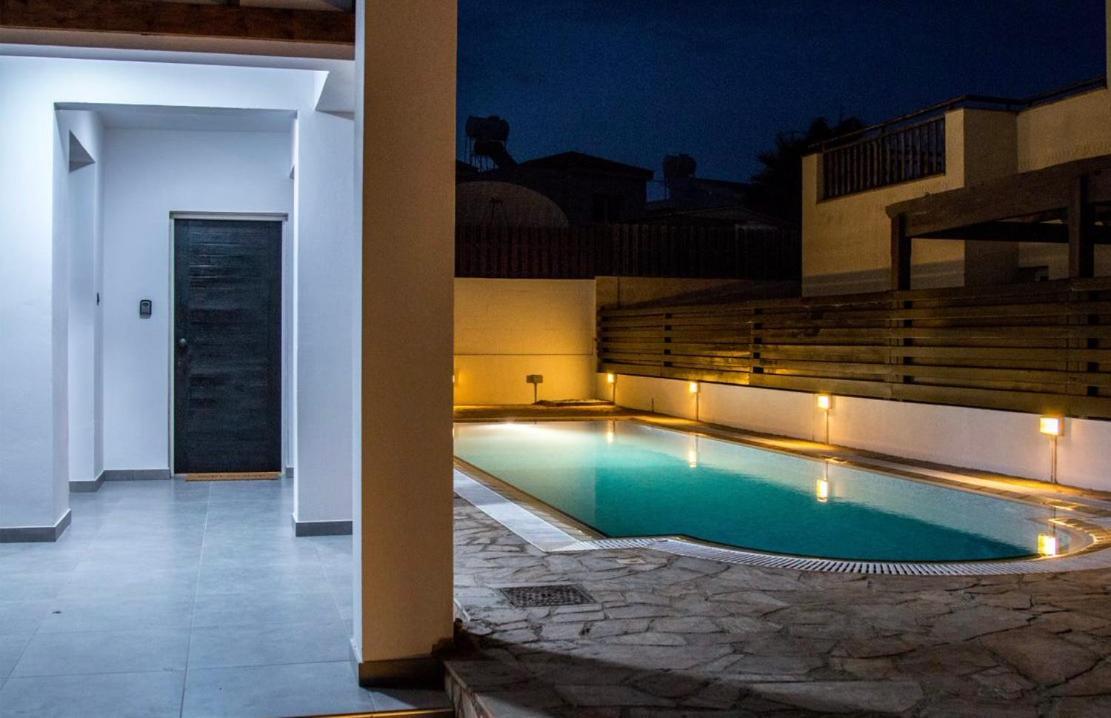 Sweet Destiny Villa With Private Pool 아이아 나파 외부 사진