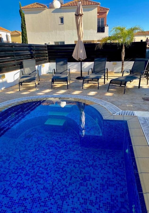 Sweet Destiny Villa With Private Pool 아이아 나파 외부 사진